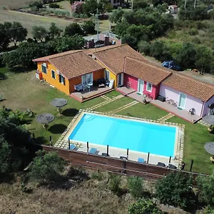 Erilia Hébergement de vacances San Giovanni Suèrgiu